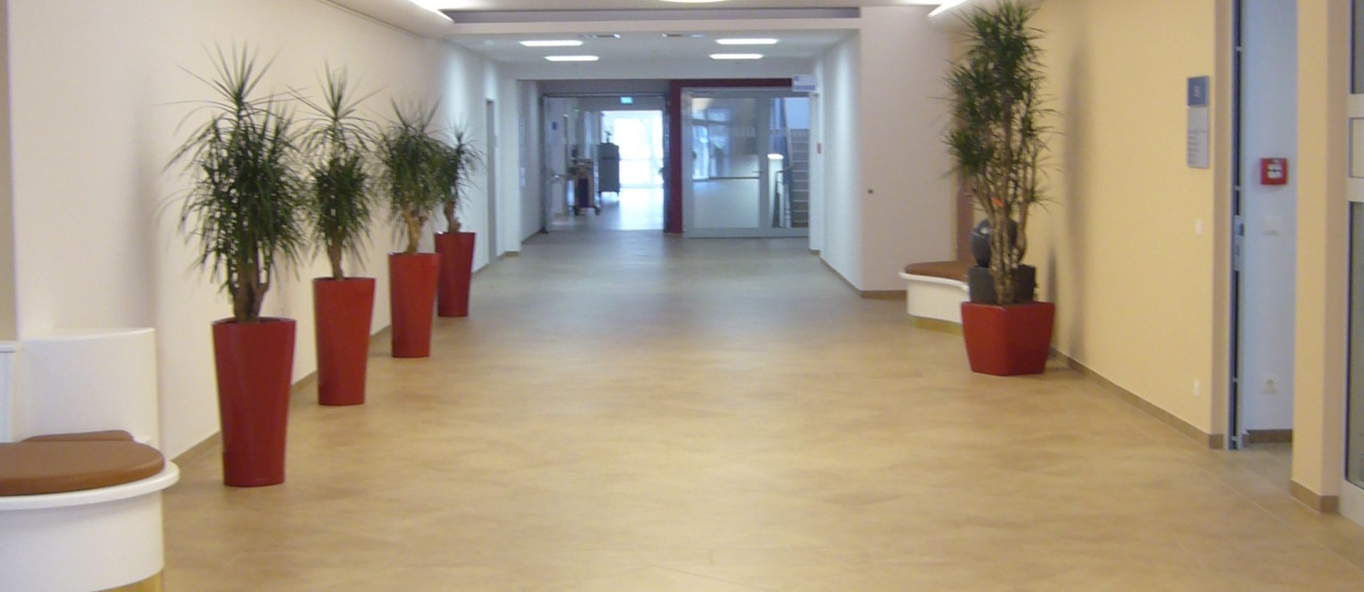 Kliniken Blick in den Flur des Krankenhauses Bad Kötzting