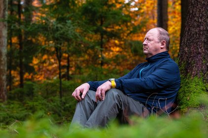 Meditationsübung beim Waldbaden