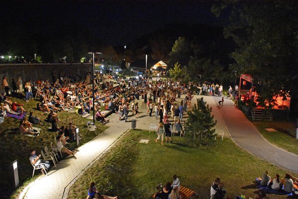 Open Air mit Live-Musik im Kurpark Bad Kötzting