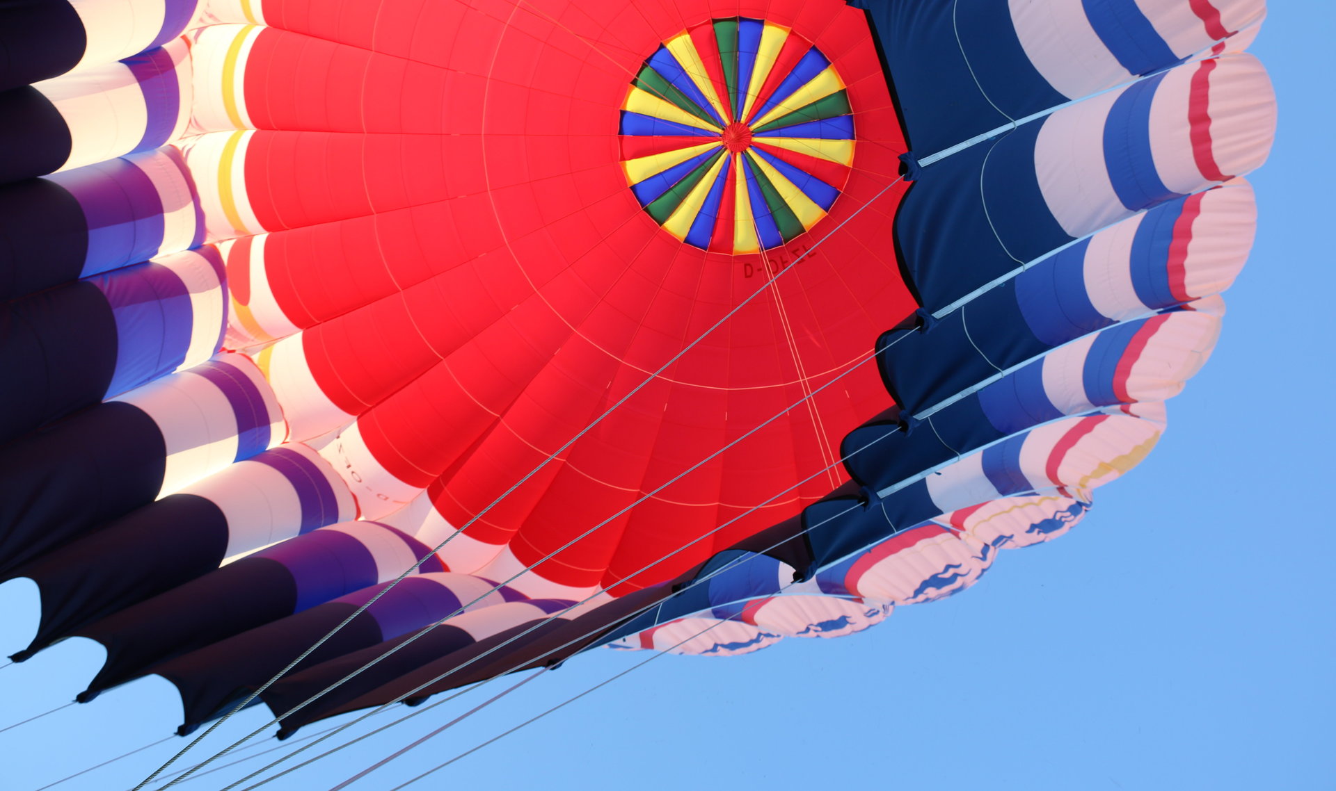 Mit Ballon