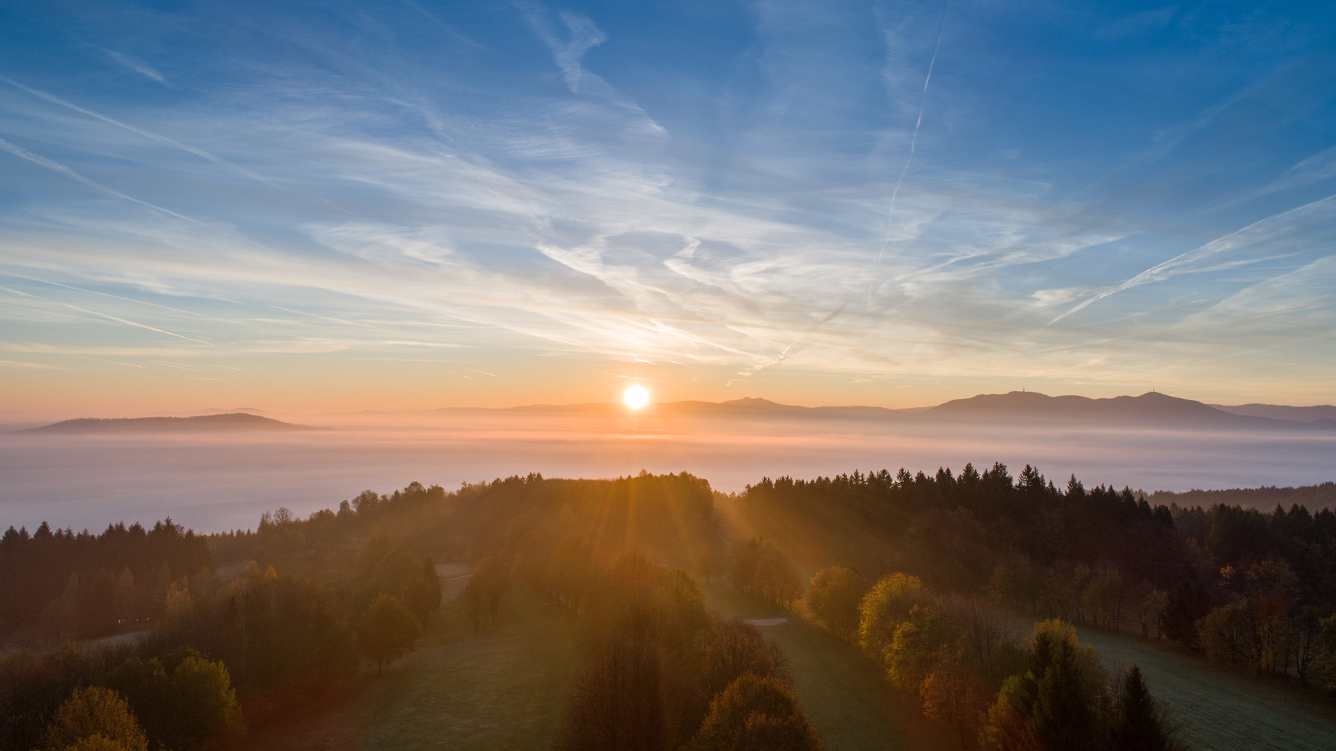 Sonnenaufgang im Hohenbogenwinkel